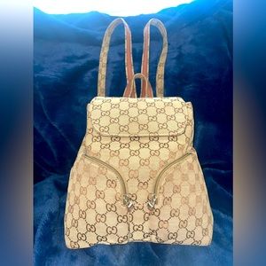 Gucci Canvas GG Supreme Backpack